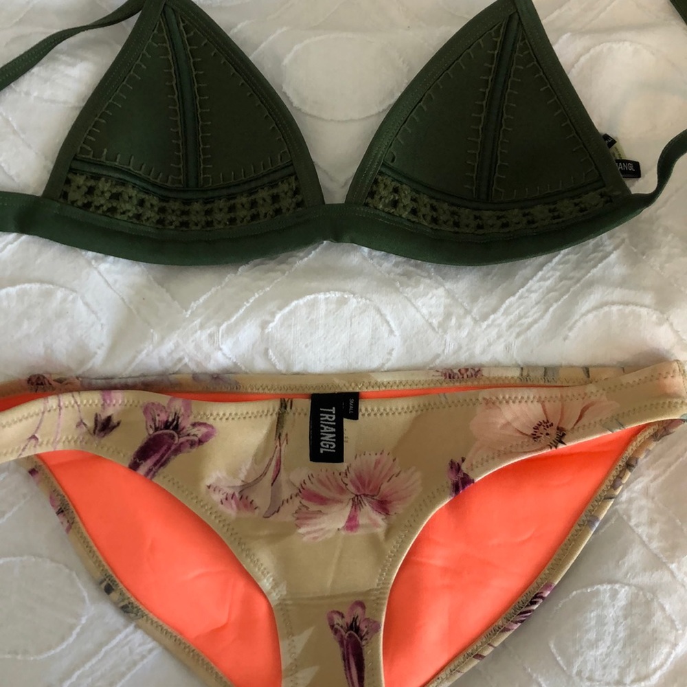 TRINAGL BIKINI SET